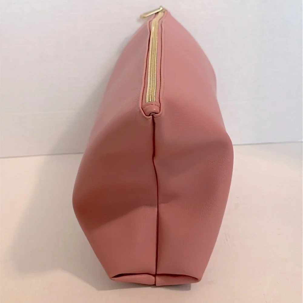 Sonia Kashuk large cosmetics bag pink faux leather NWT